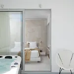 Cycladic & Hotel *