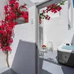Cycladic & Отель