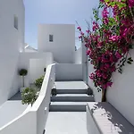Hotel Cycladic &