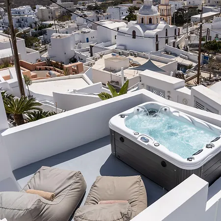 Hotel Cycladic & *