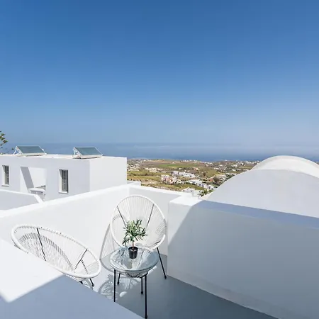 Hotel Cycladic & Fira (Santorini)