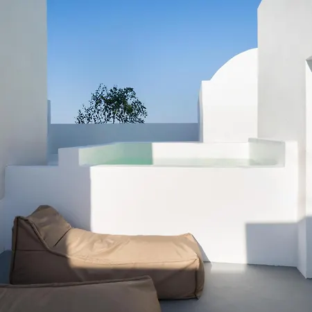 Cycladic & Hotel *